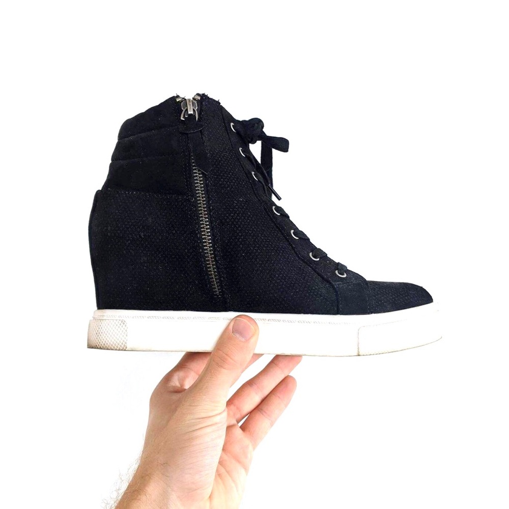 Steve Madden | Lynn High Top Wedge Sneaker, 9M